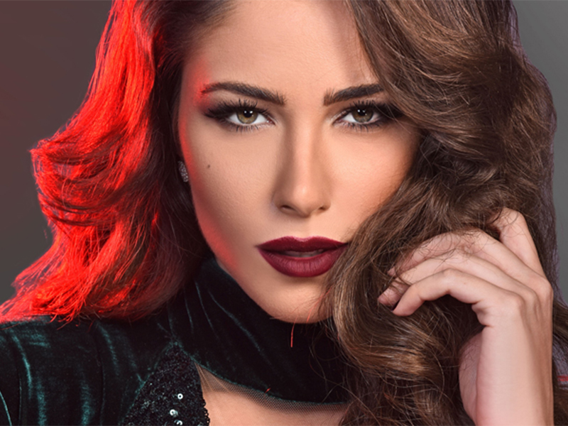 دانييلا رحمة تقود دَرّاجة نارية.. اضغطي لمشاهدة الفيديو